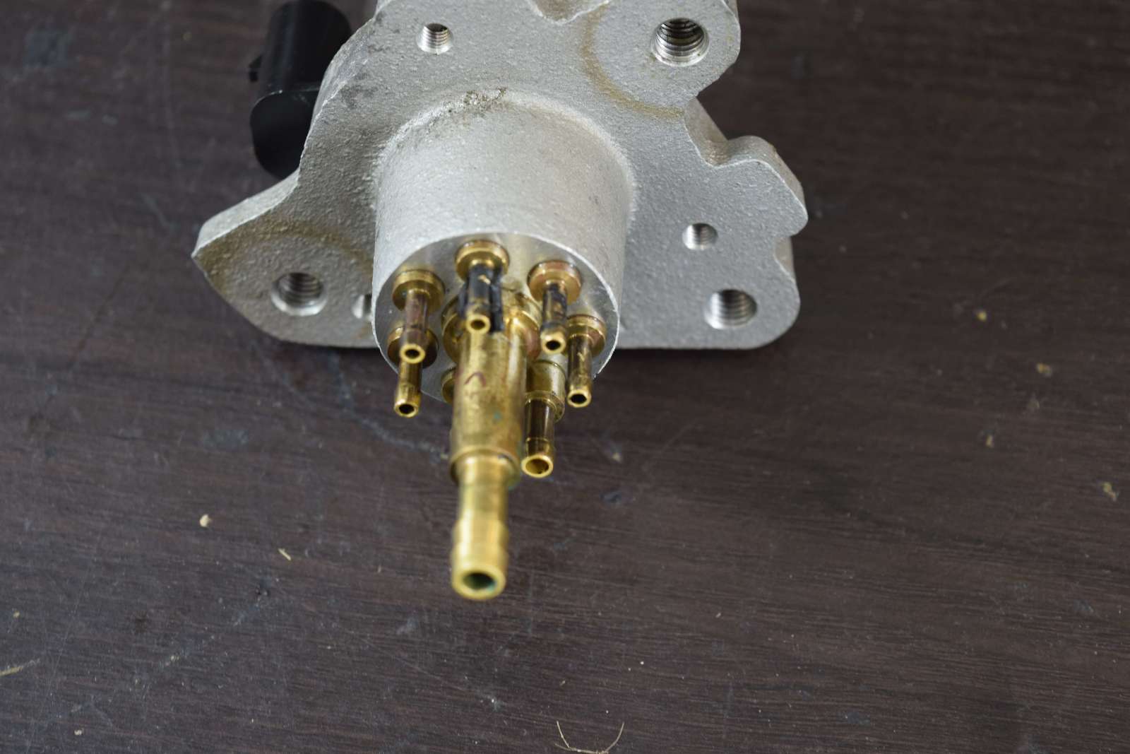 FRESHWATER! 20002006 Mercury Optimax DFI Oil Pump Assembly 857149T05