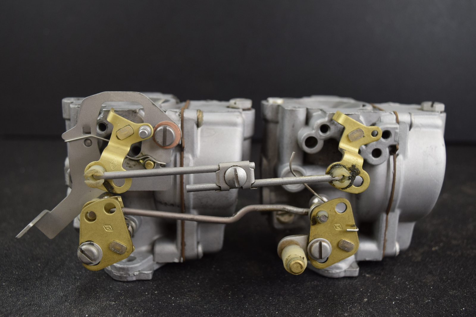 REBUILT! 19801982 Johnson Evinrude Carburetors 392082 391787 50 55 60