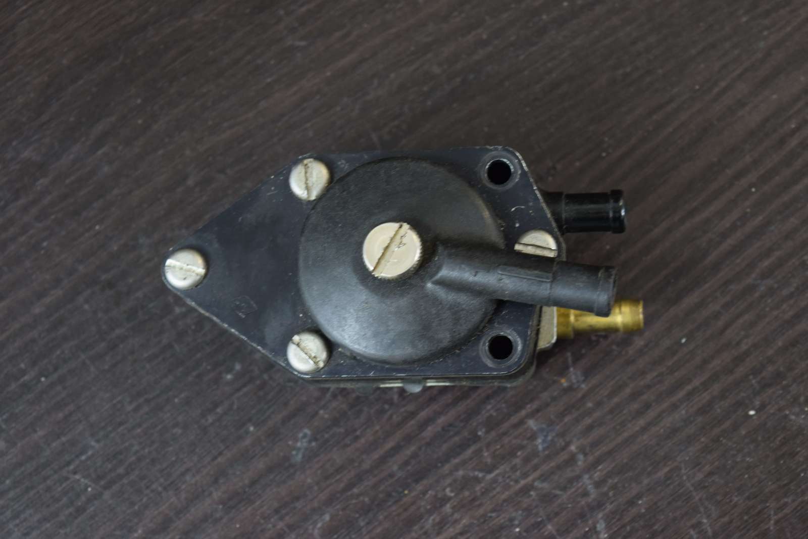 REBUILT! 198490 Johnson Evinrude Fuel Pump 398399 395847 C 328781 20