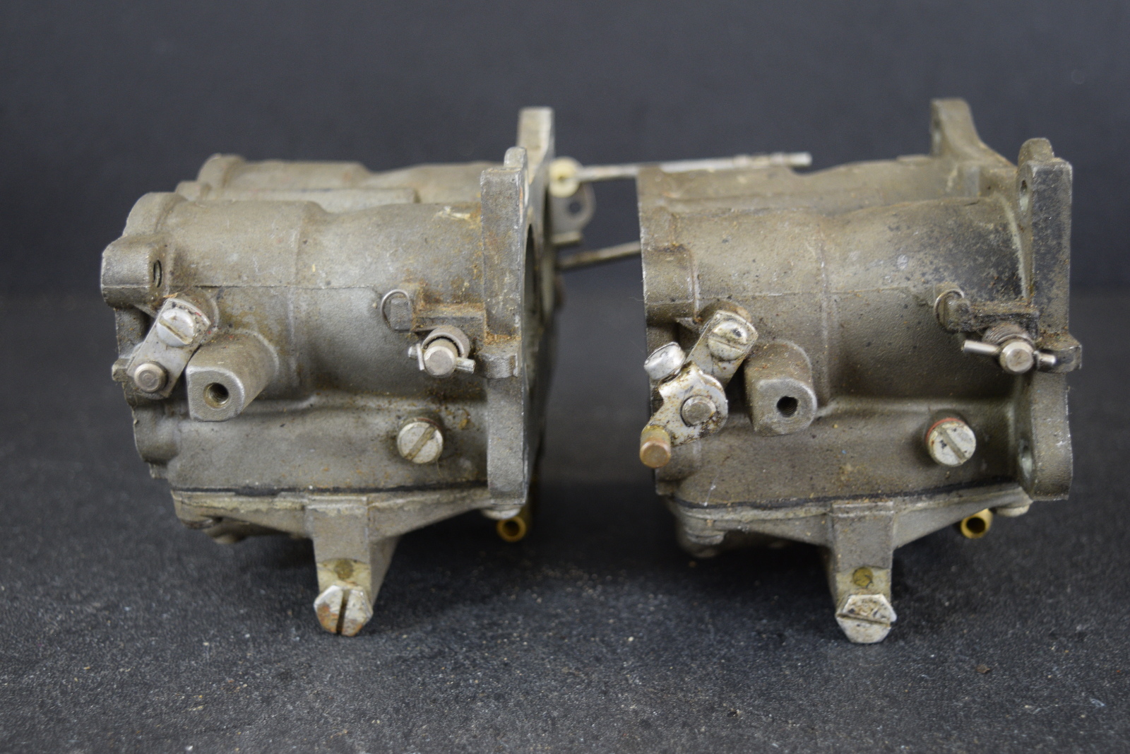 Rebuilt 1973 Johnson Evinrude Carburetor Set 386437