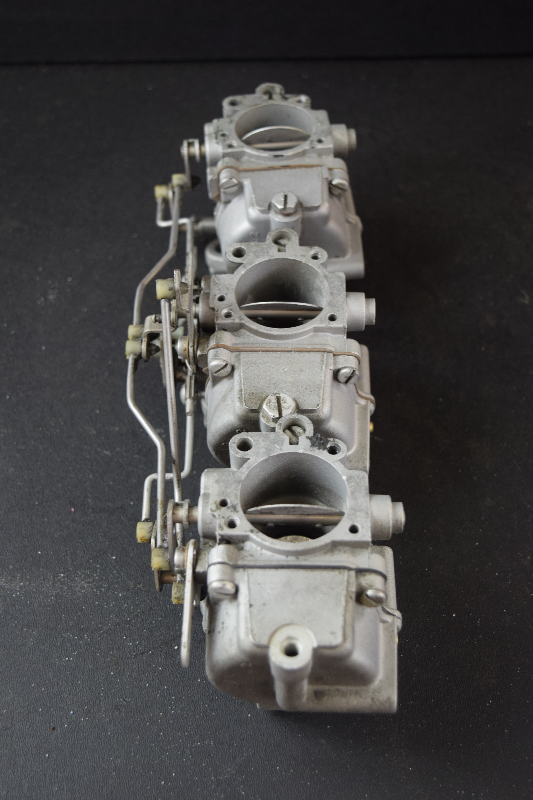 Rebuilt 1973 Johnson Evinrude Carburetor Set 385852