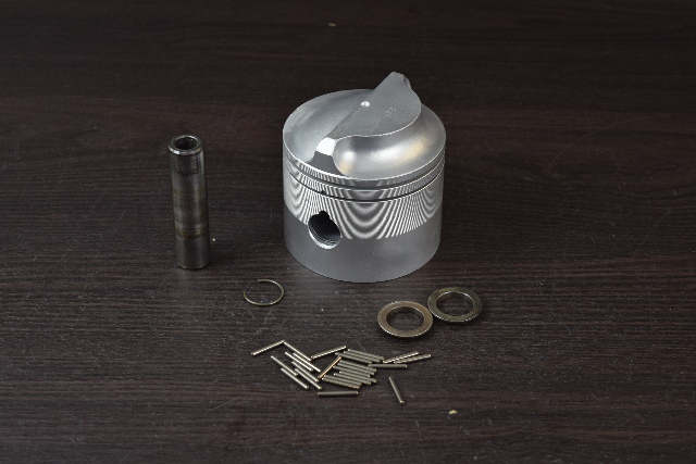 1974-1978 Johnson Evinrude .030 OS Crossflow Piston 396584 C# 322356 85-140 HP