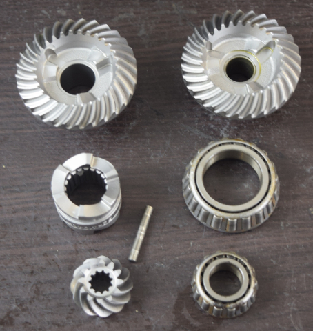 LIKE NEW! 1999-2006 Mercury Gear Set 854497T 854497T 8 9.9 13.5 15 HP 4-Stroke