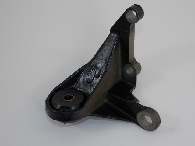 Johnson Evinrude 1968 - 2001 Engine Cover Bracket Starboard 40 50 60 65 + HP