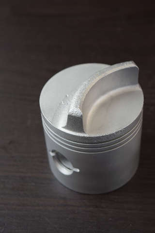 Mercury 1980 - 1983 3-Ring Standard Piston 90 115 HP CLEAN!
