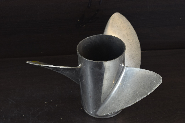 1978 & Newer Mercury SS Propeller 48-825874 825874A47 14-5/8 x 26 135-350 HP