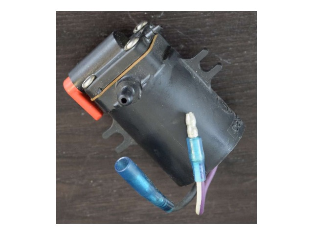 1 YEAR WTY! 1993-01 Johnson Evinrude Primer Solenoid 437235 435225 9.9 15HP