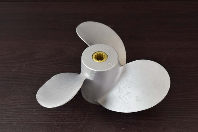 Michigan 3 Blade RH  Aluminum Propeller AMC 580-S 10 x 10 rep 22575A2 11 splines