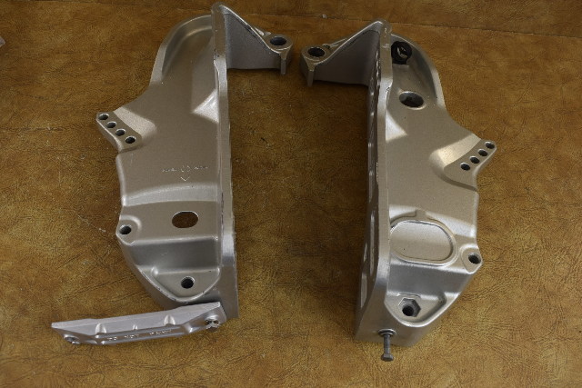 Pre-1997-2007 & Later  Honda Stern Brackets 50301-ZW4-H10ZA BF 40 50 HP