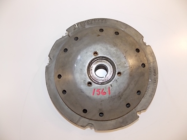 580810 Johnson Evinrude 1972 Flywheel Manual Start 65 HP 73T