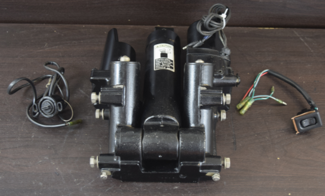 1 YEAR WTY! 1992 & UP Mercury Power Trim w/Switch 135 140 150 175 200 225+ HP