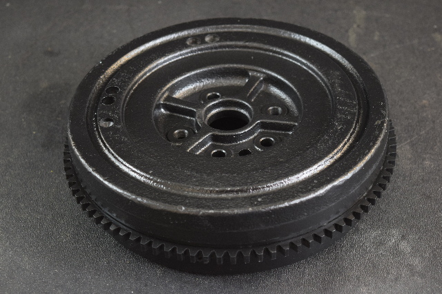 Johnson Evinrude 1995 - 2006 Flywheel 90 - 115 HP V4 87T FRESH PAINT