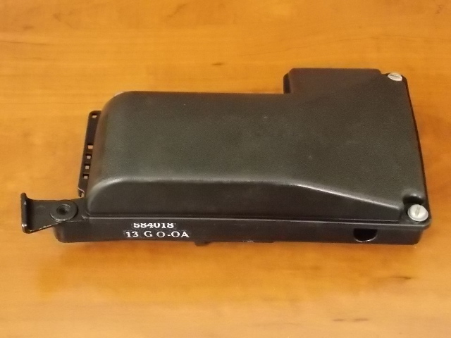 334189 333757 Johnson Evinrude 1989-1993 Electrical Bracket & Cover 40 48 50 HP