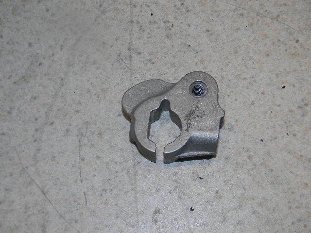 Johnson Evinrude Shift Shaft Bracket 309871 1968-1973 9.5 HP