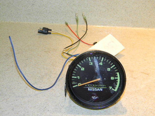 Nissan Tohatsu Outboard Tachometer w/ oil gauge 3-1/4"
