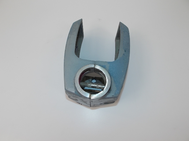 Johnson Evinrude Lower Mount Bracket 323108 323109 1977-2005 20 25 28 30 35 HP