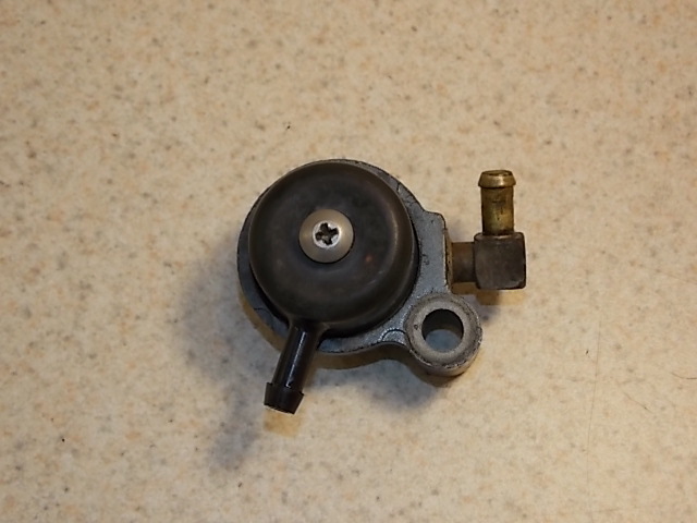 Mercury Fuel Filter Base & Cover 59071 76221  1976-1979 50 70 HP