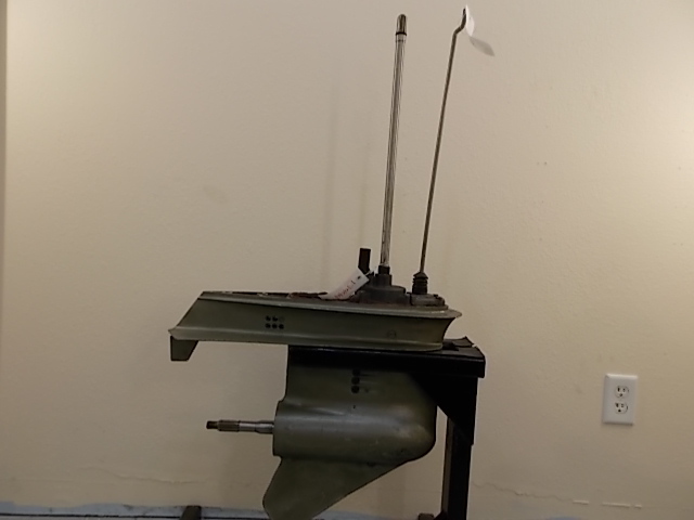 Johnson Evinrude Lower Unit 1973- Mid 1975 60 70 HP 3 Cylinder