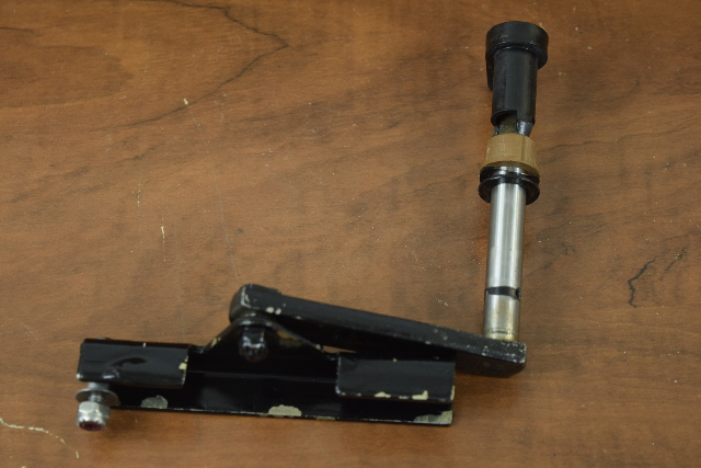 Johnson Evinrude OMC Shift Lever & Link Pin 395475 1978-98 85-140 HP