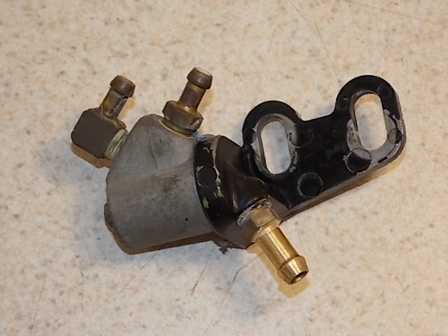 Mercury Fuel Filter and Cover Housing 58907 1972-1975 65 HP