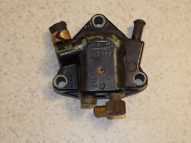 62973A4 Mercury 1972-1983 Fuel Pump 40 65 HP