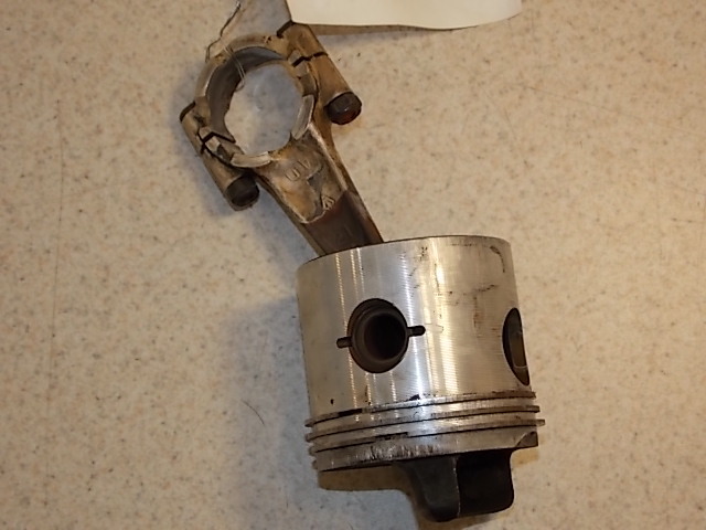 Mercury Piston & Connecting Rod 5218A3 1973-1979 65 70 HP