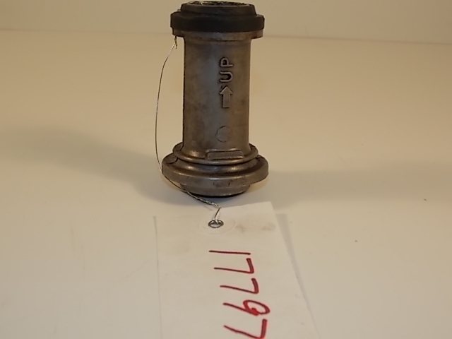 307240 Johnson Evinrude OMC 1964-1965 Extension Tube 65 85 90 HP V4