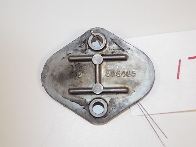Johnson Evinrude OMC 1964-1968 65 85 90 HP Exhaust Housing Cover 305405 V4