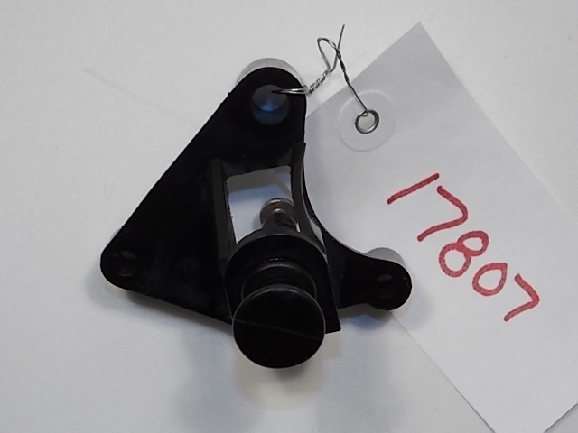 Mercury Manual Choke Knob  & Housing 90242A 1 1980-1990 45 50 60 70 80 90 140 HP