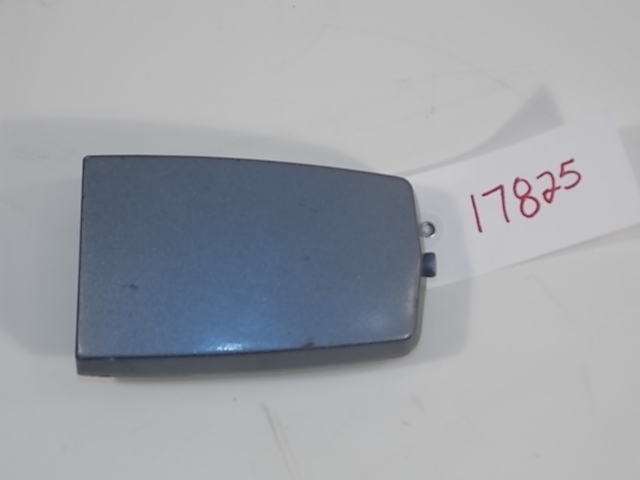 Yamaha Lower Mount Cover 663-44553-00-EK 663-44553-01-EK 1984-1993 55 85 90HP