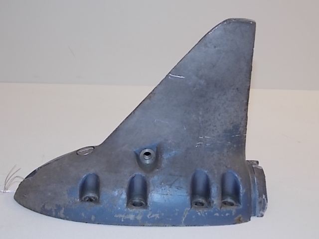 Johnson Evinrude Bottom Skeg Casting # 317334