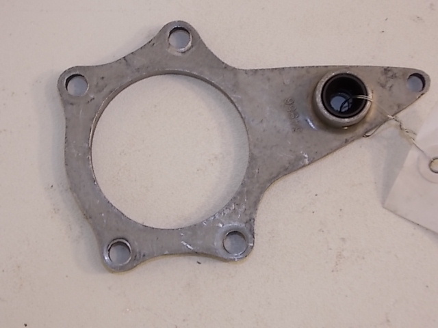 Mercury End Cap Assembly 3017A2 1968 20 HP