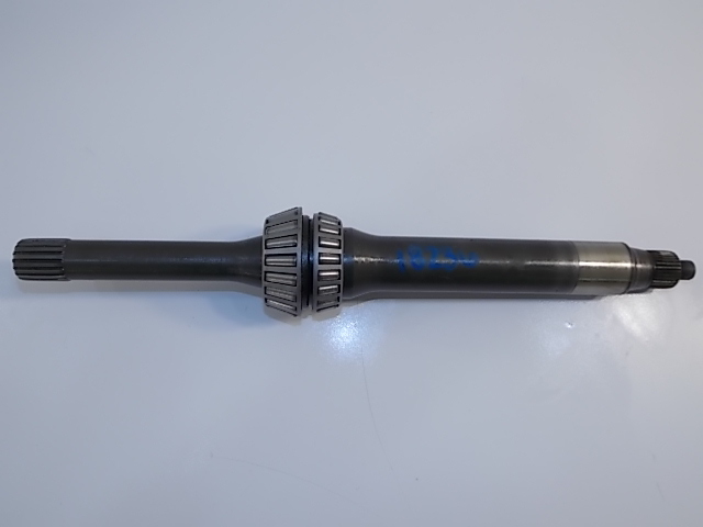 Volvo Penta Duoprop Driveshaft from a 2009 Casting # 3841867