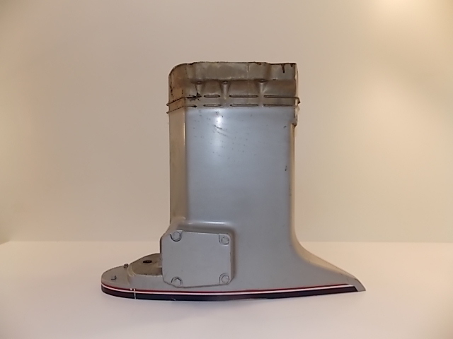 1976-1998 Johnson Evinrude Exhaust Housing 392171 85 88 90 100 + HP