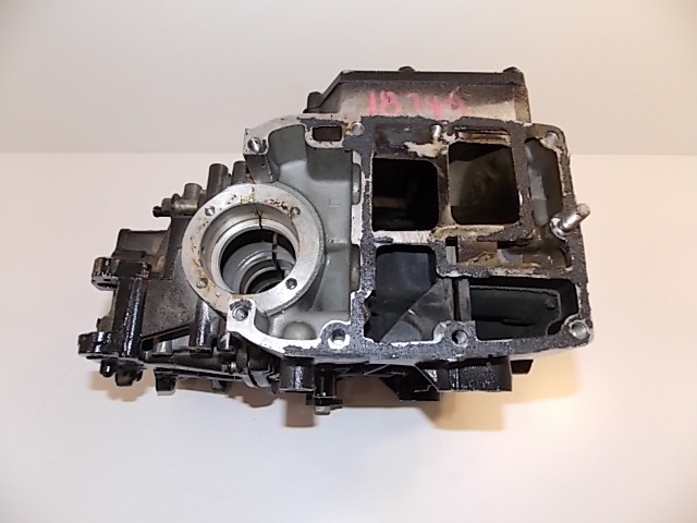 1989-92 Johnson Evinrude Rebuildable Powerhead 398872 40 48 50 HP FOR PARTS
