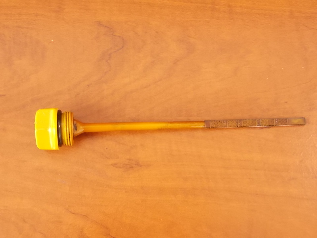 Honda Oil Dipstick and Cap Pre 1997 7.5 9.9 HP 15612-921-000