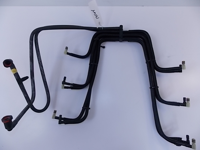 Evinrude Fuel Feed and Return Manifold Assembly 1999-2005 200 225 439348 439349