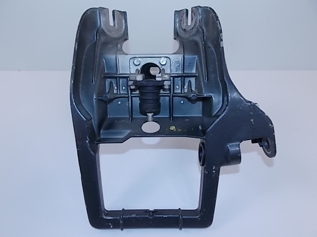 Yamaha Mariner Steering Bracket 1977-1993 20 25 30 HP 81138M 19113M