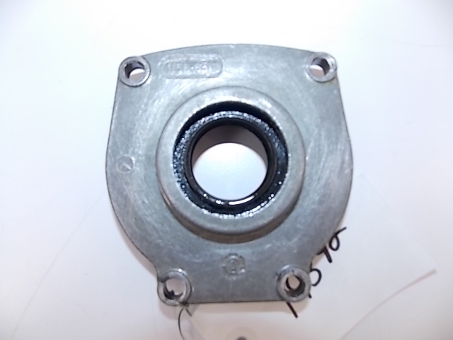 1976-00 Mercury Lower End Cap 7809A1 105 JET 135 140 JET 150 175 200 220 225 HP