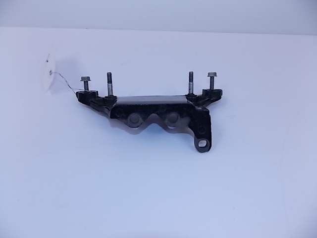 Mercury Bracket 828927 1997 - 2005  40 HP 50 HP