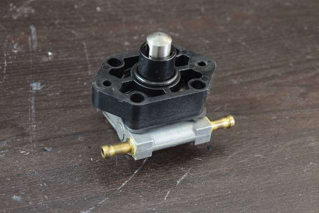 2002-06 Mercury Mariner Fuel Pump Assembly 892874T01 30 40 50 60 HP 4 stroke