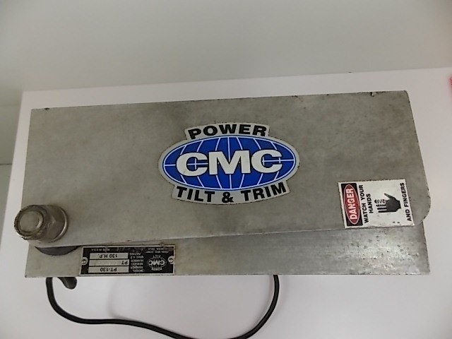 CMC Power Lift Trim Tilt Assembly Good Motor Cylinder Does Not Move PT-130