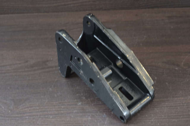 Casting # 89115 Mercury Power Trim Bracket 4 & 6 Cylinder New Old Stock