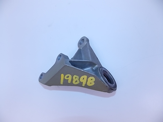 313839 Johnson Evinrude 1968-2001 Bracket Port Side 50 55 60 65 70 75 HP