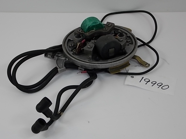 Johnson Evinrude Armature Plate Assy From a 1958 35 HP Lark 580271 580197 580275