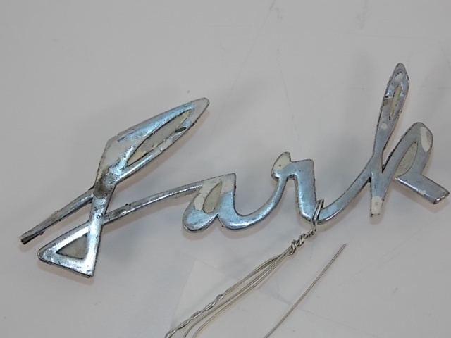 Evinrude Lark Emblem Name Plate From A 1958 35 HP 204291