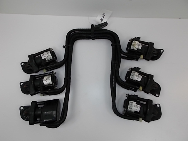 Evinrude Ficht Fuel Injectors w/Manifold Assembly 1999 200 225 HP 439348 5000773