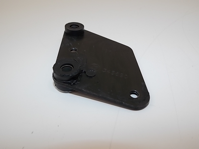 345690 Johnson Evinrude 1999 Solenoid Bracket 200 225 HP