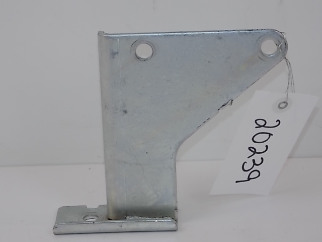 7LV-11012-00-00 Yamaha Generator Engine Bracket 2 YG500D YG600D YG650D ALL YEARS