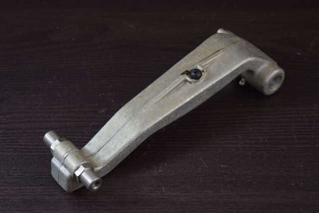 NEW OLD STOCK! 1974-1977 Johnson Evinrude Trail Lock Arm 386684 70 75 85 115 135
